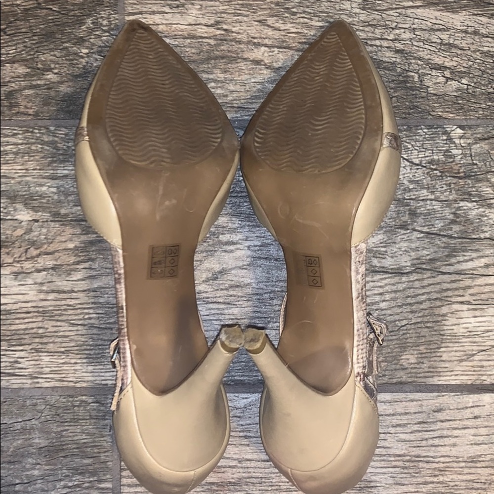 Moda Tan Heels🖤 - Picture 4 of 8